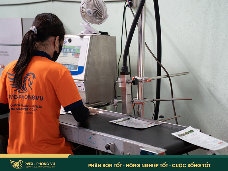 Gia công phân bón: 7 giải pháp từ PVEX giúp doanh nghiệp phát triển bền vững