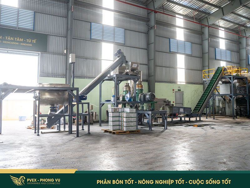 Gia công phân bón: 7 giải pháp từ PVEX giúp doanh nghiệp phát triển bền vững