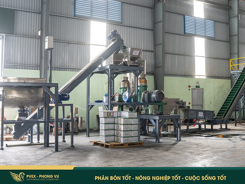 Gia công phân bón: 9 năm kinh nghiệm từ Phong Vũ 1 Gia công phân bón: 9 năm kinh nghiệm từ Phong Vũ