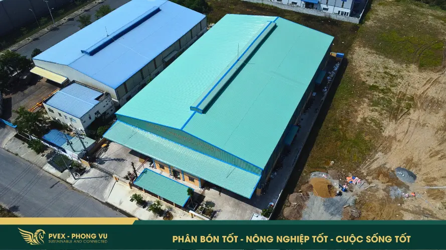 Gia Công Phân Bón Tại Hà Nội Theo Yêu Cầu – PVEX Phong Vũ 4 Nhà máy phân bón Phong Vũ nhìn từ trên cao